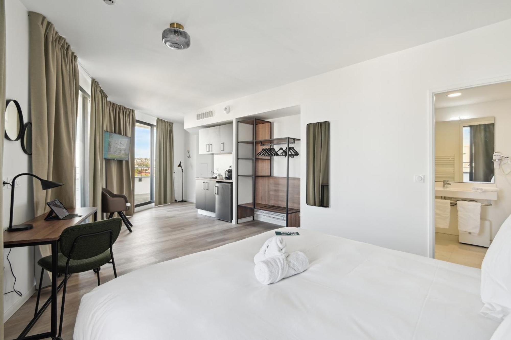 All Suites Paris Ouest Colombes Bois-Colombes Esterno foto
