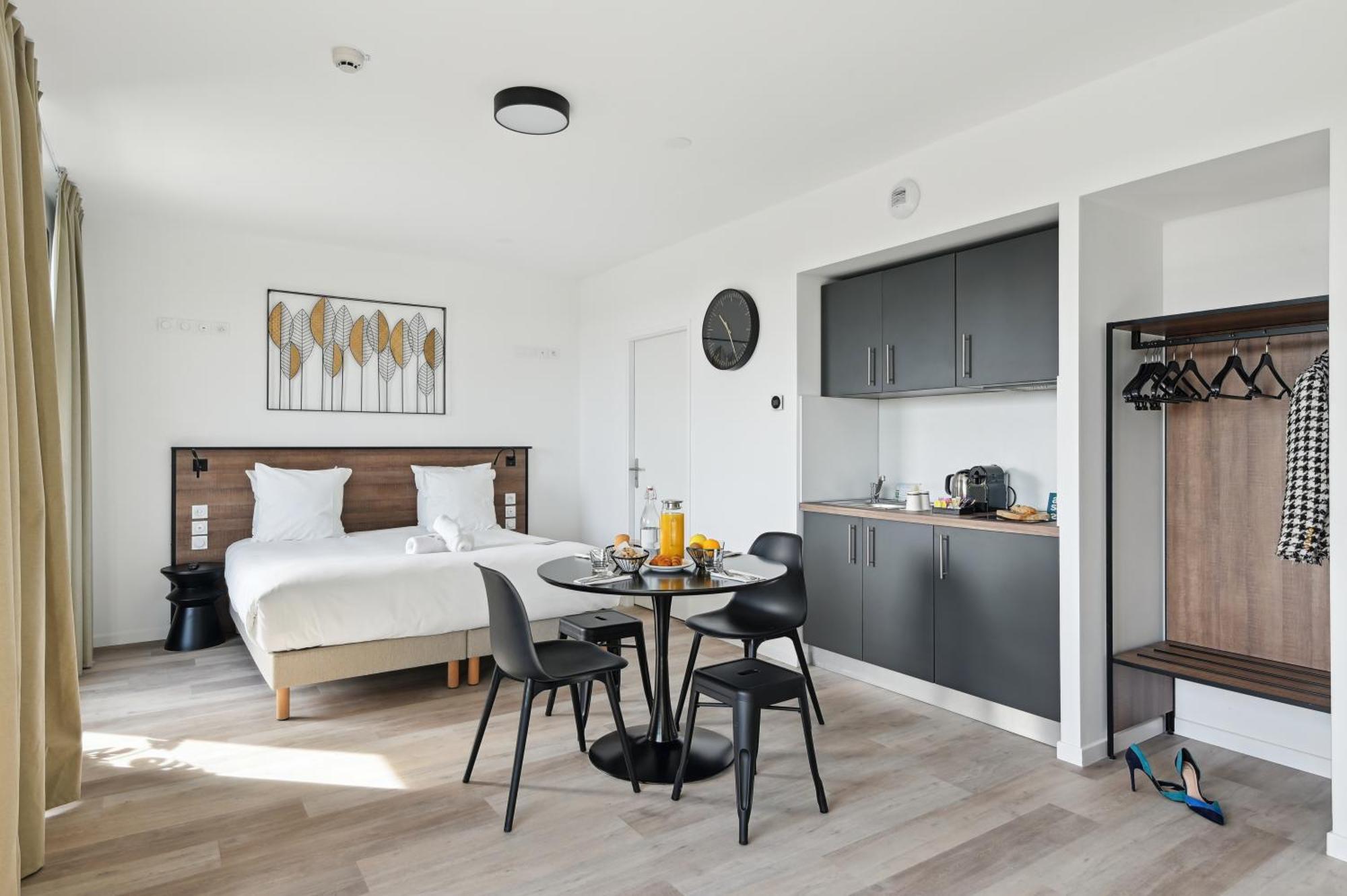 All Suites Paris Ouest Colombes Bois-Colombes Esterno foto
